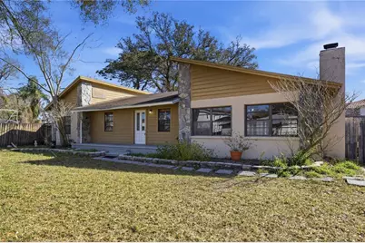 10301 Trail Ridge Lane, Tampa, FL 33624 - Photo 3