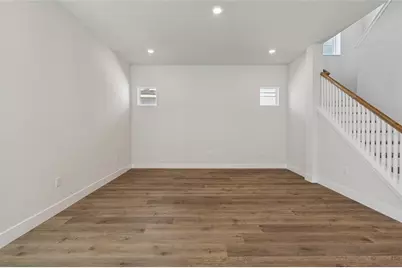 7308 Donnybrook Lane, Sarasota, FL 34240 - Photo 13