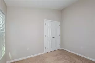 36693 Sagemoor Dr, Zephyrhills, FL 33541 - Photo 15