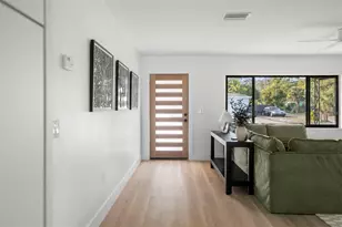 2602 47th St S, Gulfport, FL 33711 - Photo 7