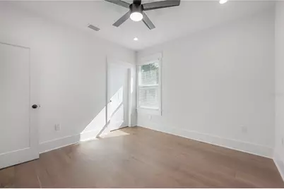 807 E Ida Street, Tampa, FL 33603 - Photo 35