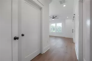 807 E Ida St, Tampa, FL 33603 - Photo 43