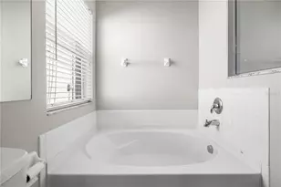 2709 Butterfly Landing Dr, Land O Lakes, FL 34638 - Photo 35