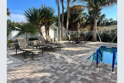 1001 Point Of Rocks Road #208, Sarasota, FL 34242 - Photo 17