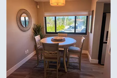 1001 Point Of Rocks Road #208, Sarasota, FL 34242 - Photo 3