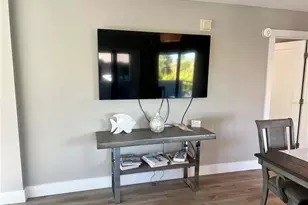 1001 Point Of Rocks Rd, Sarasota, FL 34242 - Photo 7