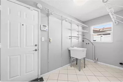 9407 Laura Anne Drive, Seminole, FL 33776 - Photo 25