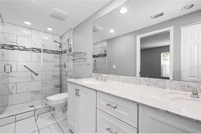 9407 Laura Anne Drive, Seminole, FL 33776 - Photo 17