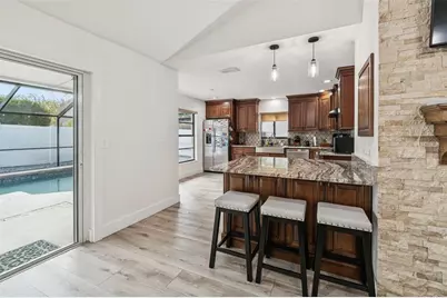 15007 Redcliff Drive, Tampa, FL 33625 - Photo 7