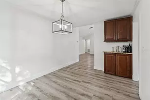 15007 Redcliff Dr, Tampa, FL 33625 - Photo 11