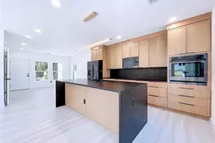 4601 Queensboro Ave S, Saint Petersburg, FL 33712 - Photo 27