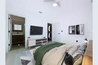 4601 Queensboro Avenue S, Saint Petersburg, FL 33712 - Photo 9