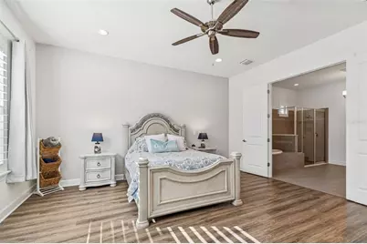 8723 Sorano Villa Drive, Tampa, FL 33647 - Photo 37