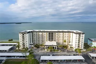 9 Haig Pl, Dunedin, FL 34698 - Photo 3