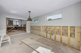 10132 Yacht Club Dr, Treasure Island, FL 33706 - Photo 15