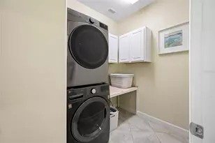 9205 Shadyside Ln, Land O Lakes, FL 34637 - Photo 29