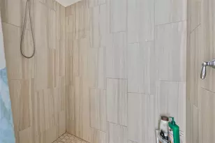 5839 Silver Sun Dr, Apollo Beach, FL 33572 - Photo 19