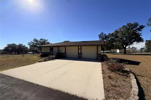 35324 Blanton Rd, Dade City, FL 33523 - Photo 7