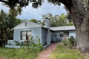 2535 19th St S, Saint Petersburg, FL 33712 - Photo 1