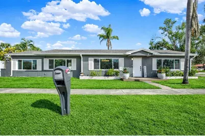 8001 Gulf Blvd, Saint Pete Beach, FL 33706 - Photo 1