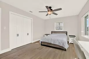 8001 Gulf Blvd, Saint Pete Beach, FL 33706 - Photo 19