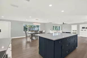 8001 Gulf Blvd, Saint Pete Beach, FL 33706 - Photo 5