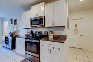 6469 Bar S Bar Trl, Zephyrhills, FL 33541 - Photo 23