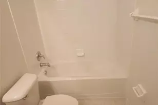 1043 Andrew Aviles Cir, Tampa, FL 33619 - Photo 15