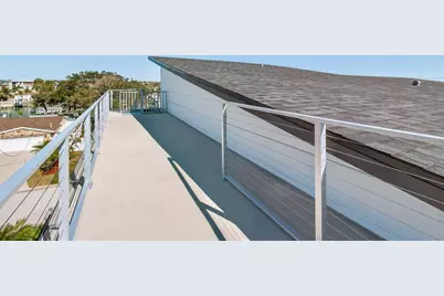 301 79th Street S, Saint Petersburg, FL 33707 - Photo 49