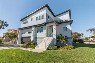 301 79th St S, Saint Petersburg, FL 33707 - Photo 59