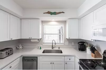 6020 Midnight Pass Road #52A, Sarasota, FL 34242 - Photo 7