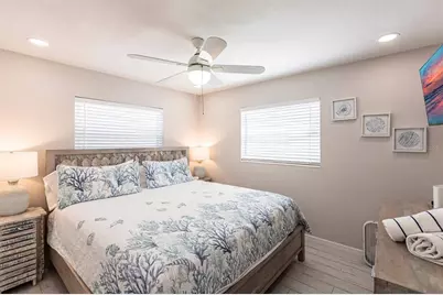 6020 Midnight Pass Road #52A, Sarasota, FL 34242 - Photo 23