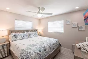 6020 Midnight Pass Rd, Sarasota, FL 34242 - Photo 23