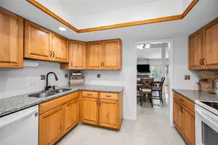 13300 Indian Rocks Rd, Largo, FL 33774 - Photo 25