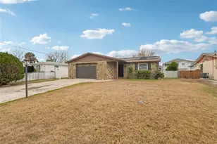 7619 Hatteras Dr, Hudson, FL 34667 - Photo 3