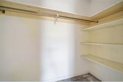 2207 Parkwood Drive, Valrico, FL 33594 - Photo 17