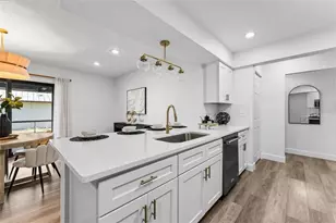 4227 Blossom Rd, Venice, FL 34293 - Photo 11