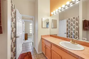 4940 Thames Ln, Sarasota, FL 34238 - Photo 13