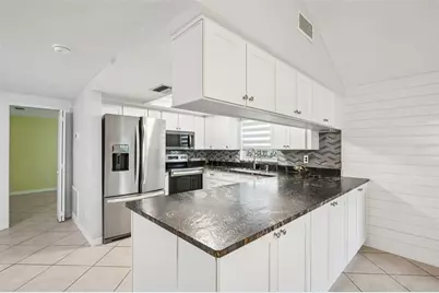 7313 Hatteras Drive, Hudson, FL 34667 - Photo 15