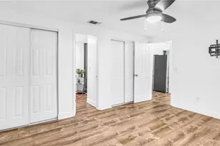 8912 Saboda Ct, Tampa, FL 33634 - Photo 19