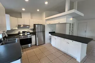 2773 Cypress Dr, Clearwater, FL 33763 - Photo 9