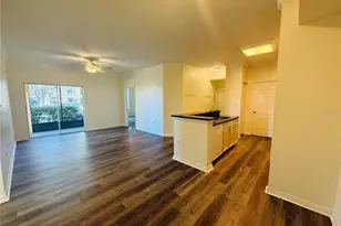 5621 Pinnacle Heights Cir, Tampa, FL 33624 - Photo 7