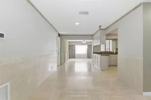 8408 Annwood Rd, Seminole, FL 33777 - Photo 7