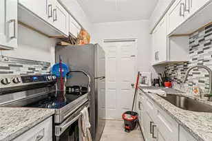 610 16th Ave S, Saint Petersburg, FL 33701 - Photo 13