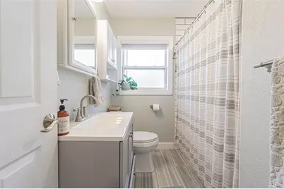 701 W Henry Avenue, Tampa, FL 33604 - Photo 5