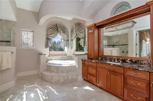 18901 Lakes Edge Way, Odessa, FL 33556 - Photo 21
