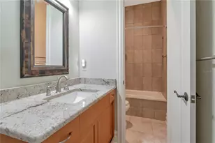 18901 Lakes Edge Way, Odessa, FL 33556 - Photo 33