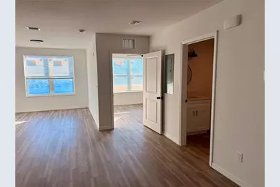 3601 6th Street S, Saint Petersburg, FL 33705 - Photo 5