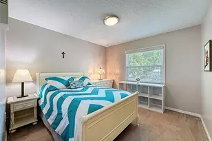 7923 Singing Ct Pl, Tampa, FL 33615 - Photo 45