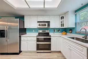 7923 Singing Ct Pl, Tampa, FL 33615 - Photo 33